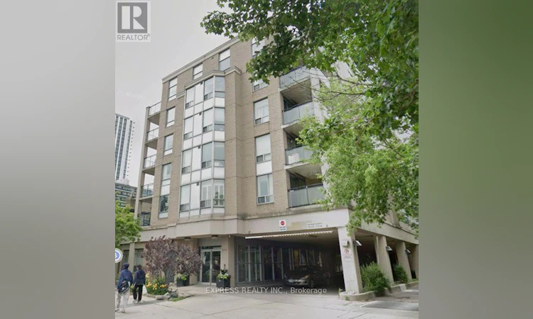 PH01-5940 Yonge Street