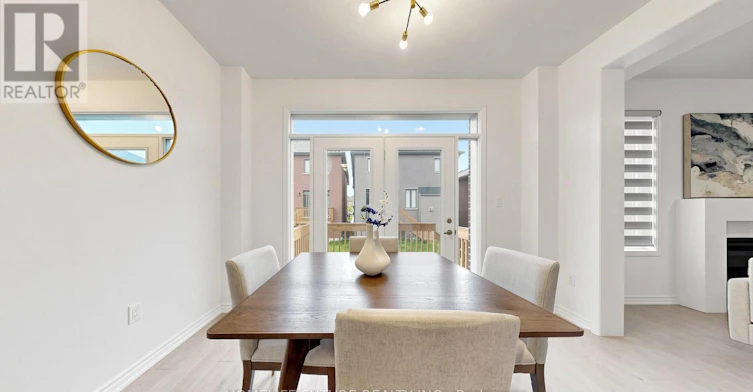 1406 Swallowtail Lane, Pickering, ON, L1X 0N8 - 7