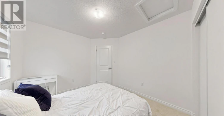 1406 Swallowtail Lane, Pickering, ON, L1X 0N8 - 25