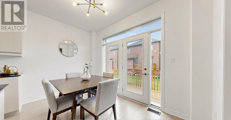 1406 Swallowtail Lane, Pickering, ON, L1X 0N8 - 6