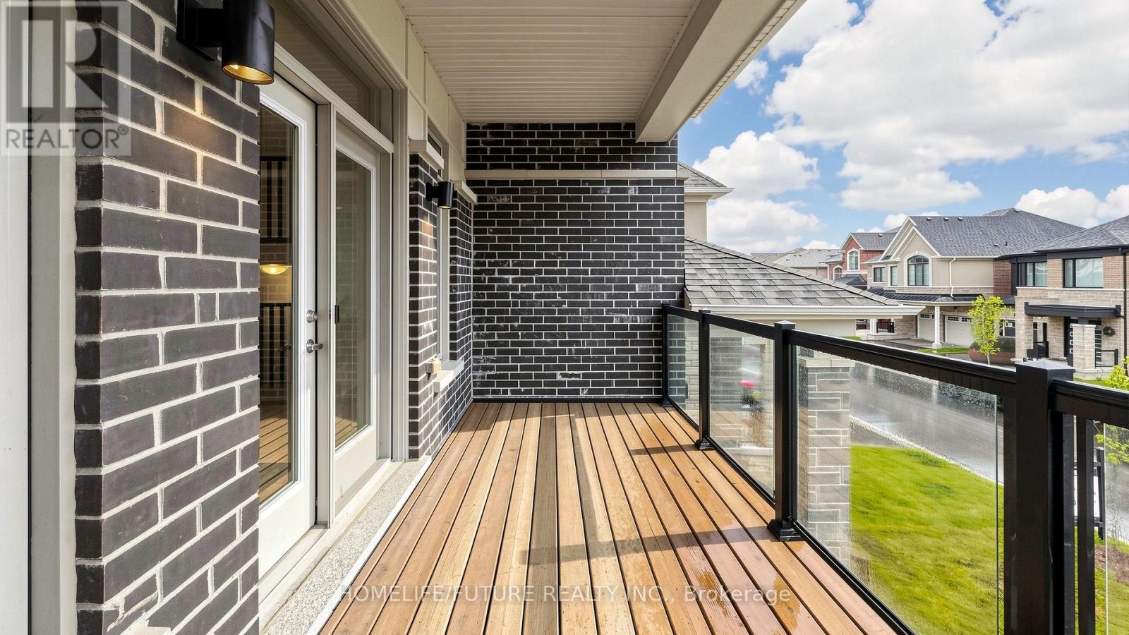 1406 Swallowtail Lane, Pickering, ON, L1X 0N8 - 37