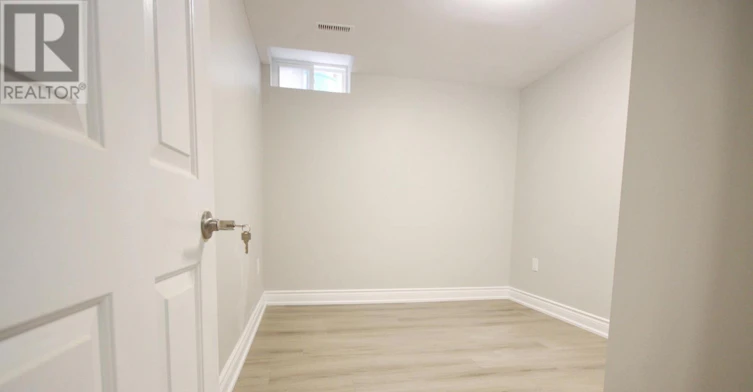 BSMT A-139 Walford Road, Markham, ON, L3S 2T7 - 11