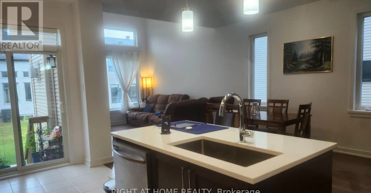212 Trumpeter Grove, Ottawa, ON, K4M 1B2 - 10
