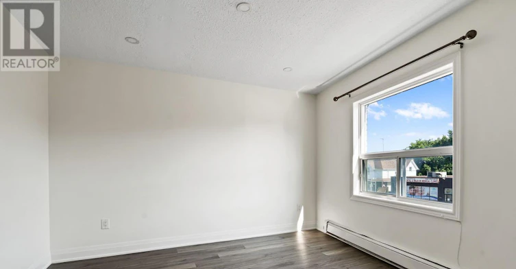 2-237 Church Street, St. Catharines, ON, L2R 3E8 - 7