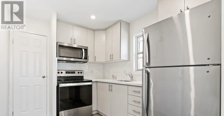 2-237 Church Street, St. Catharines, ON, L2R 3E8