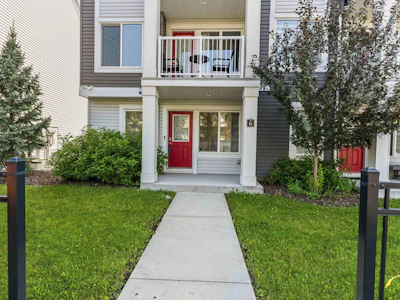 6-16335 84 Street NW - 2