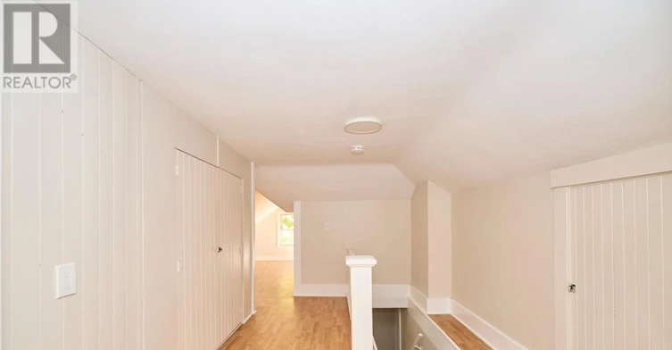 4592 Sixth Avenue, Niagara Falls, ON, L2E 4T3 - 24