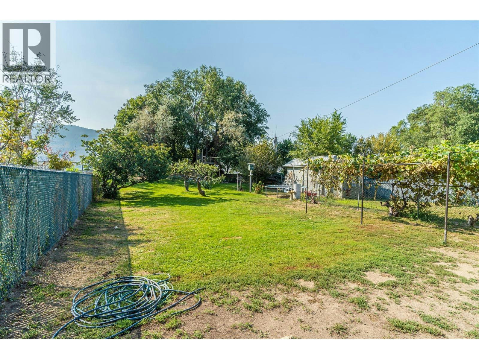 2215 Barbara Avenue, Kamloops, BC, V2B 4J4 - 51