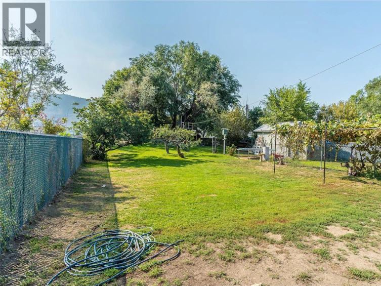 2215 Barbara Avenue, Kamloops, BC, V2B 4J4 - 51