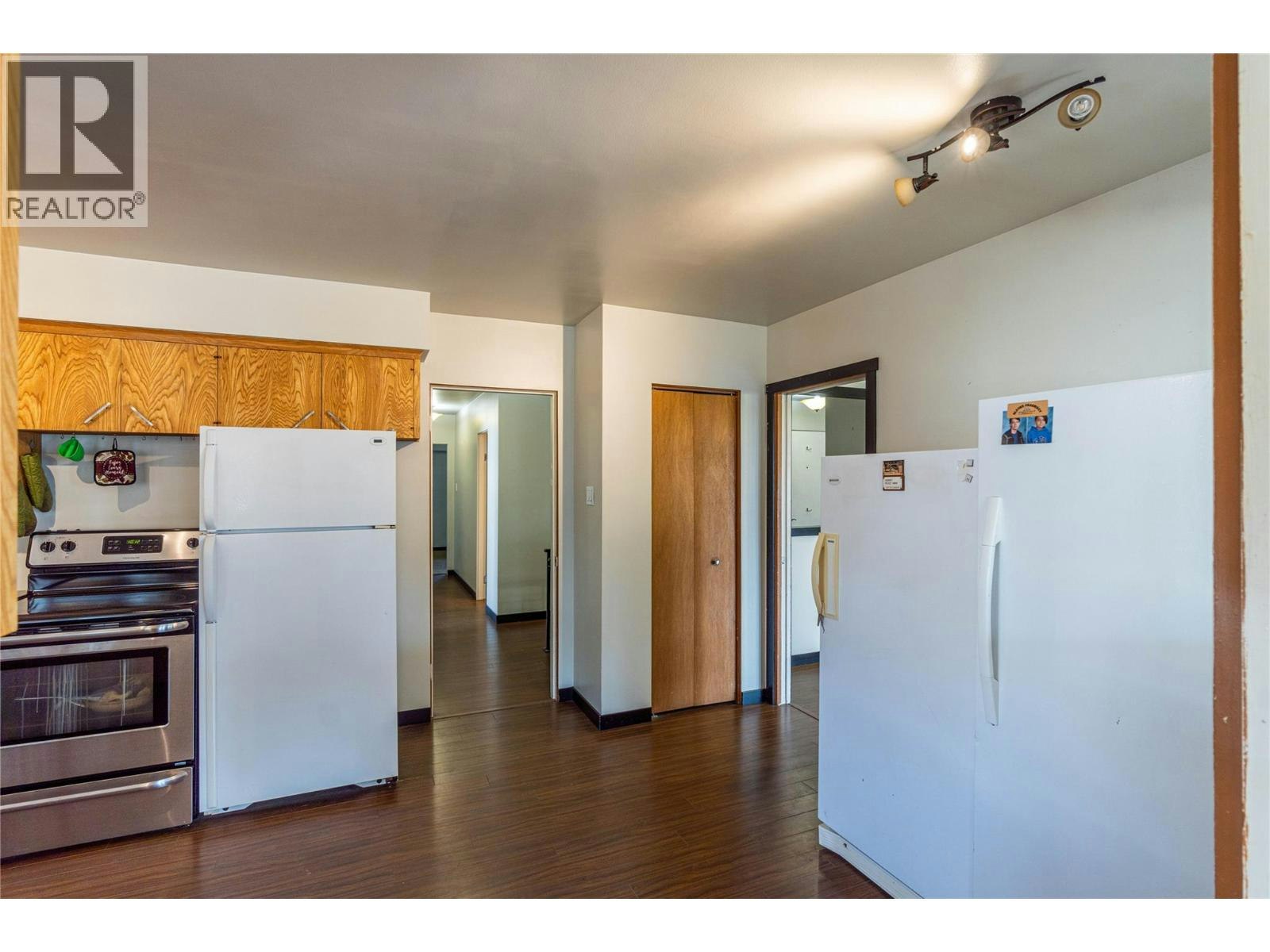 2215 Barbara Avenue, Kamloops, BC, V2B 4J4 - 16