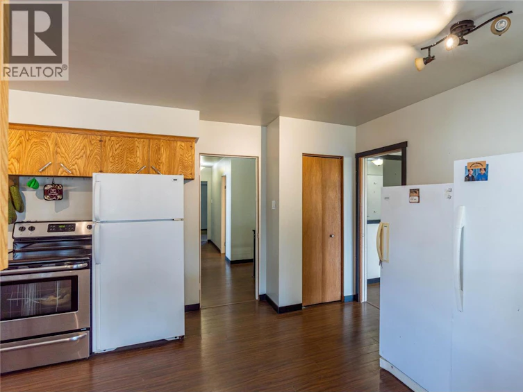 2215 Barbara Avenue, Kamloops, BC, V2B 4J4 - 16