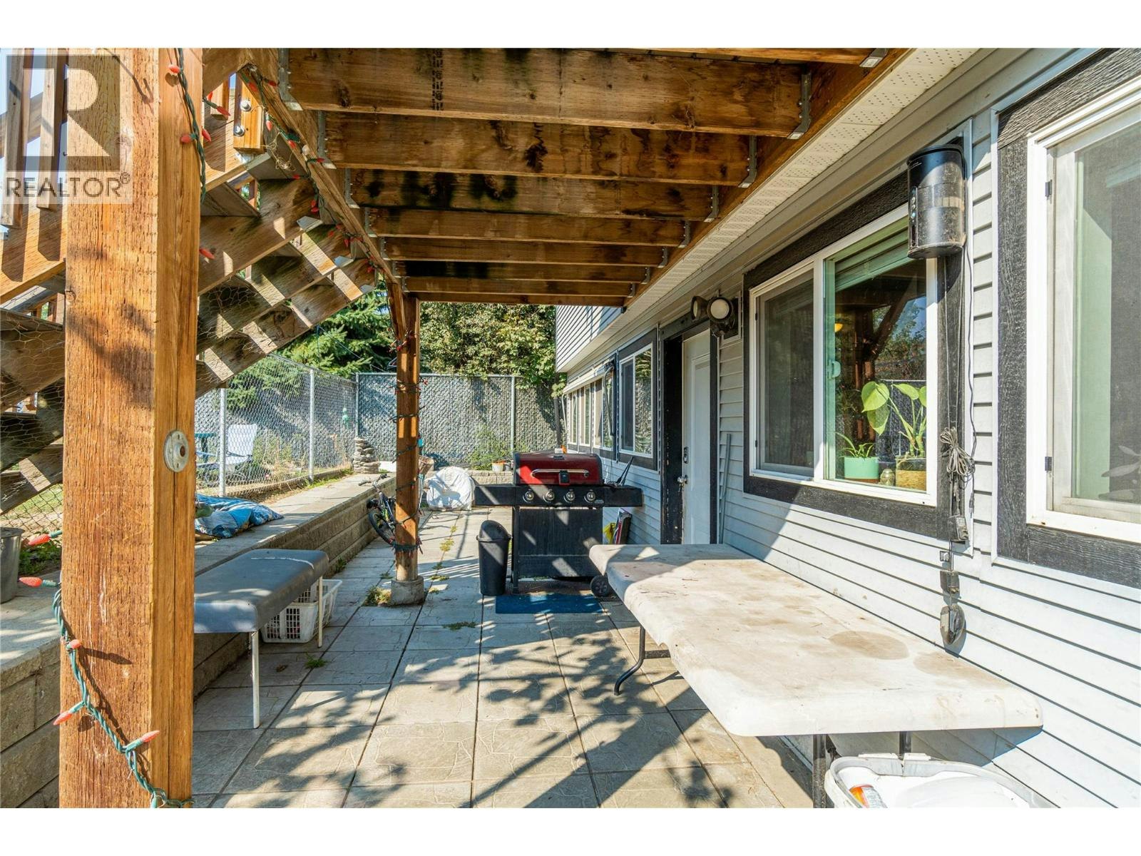 2215 Barbara Avenue, Kamloops, BC, V2B 4J4 - 46