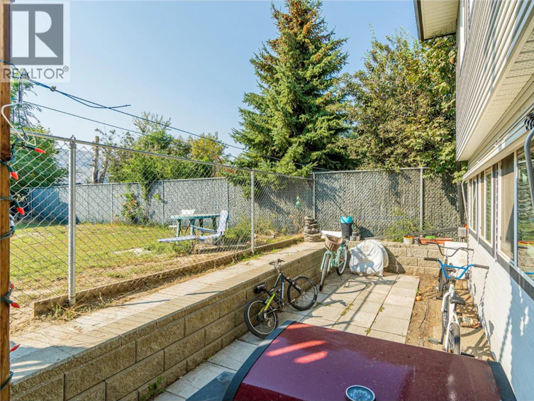2215 Barbara Avenue, Kamloops, BC, V2B 4J4 - 47