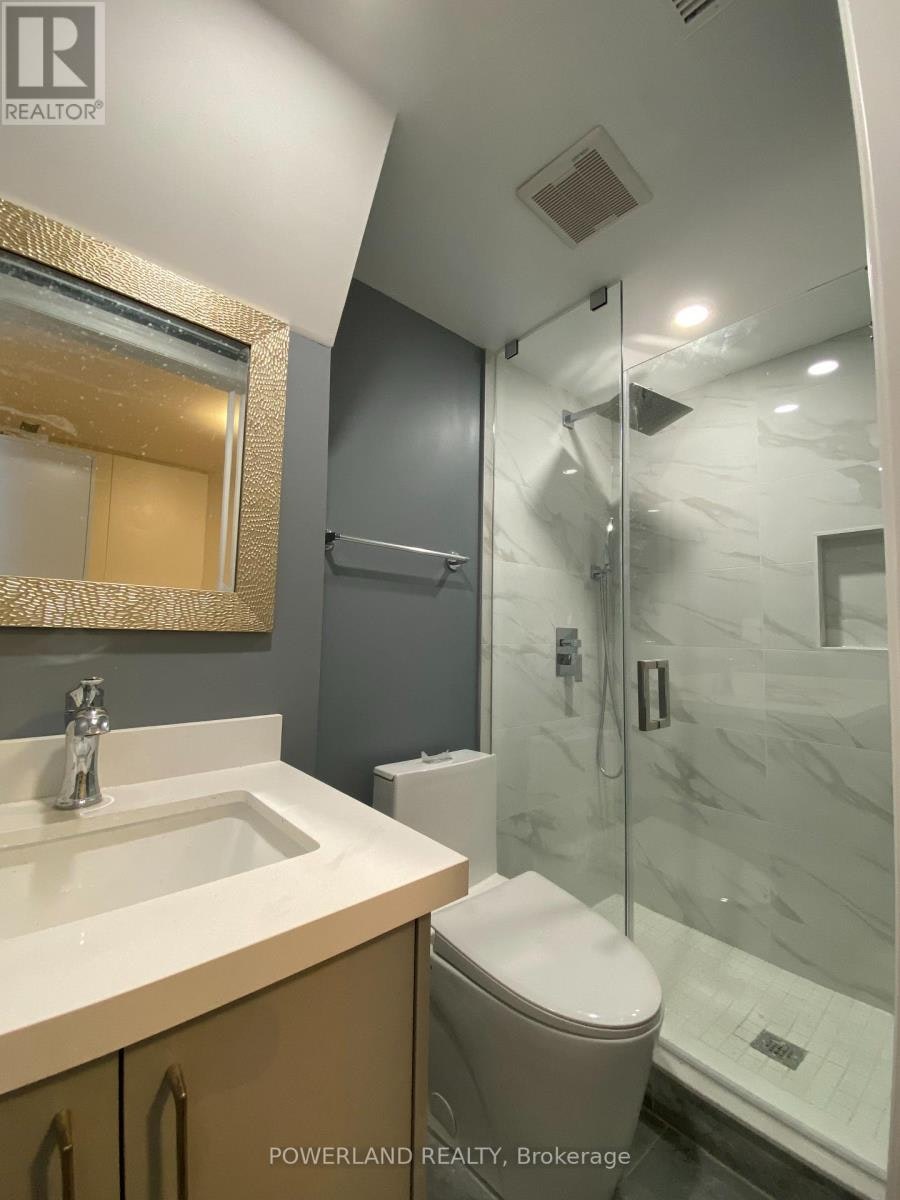 BSMT-2 St Annes Road, Toronto, ON, M6J 2C1 - 9