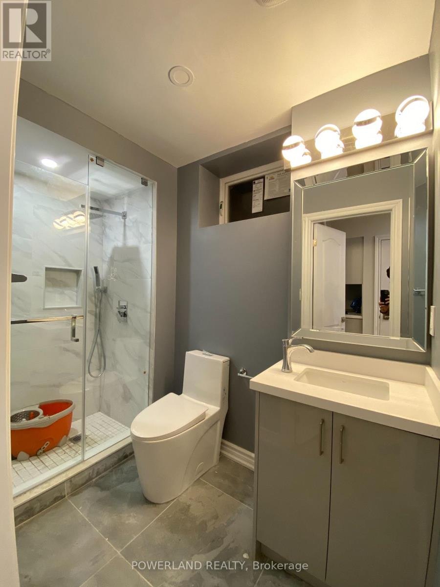 BSMT-2 St Annes Road, Toronto, ON, M6J 2C1 - 10