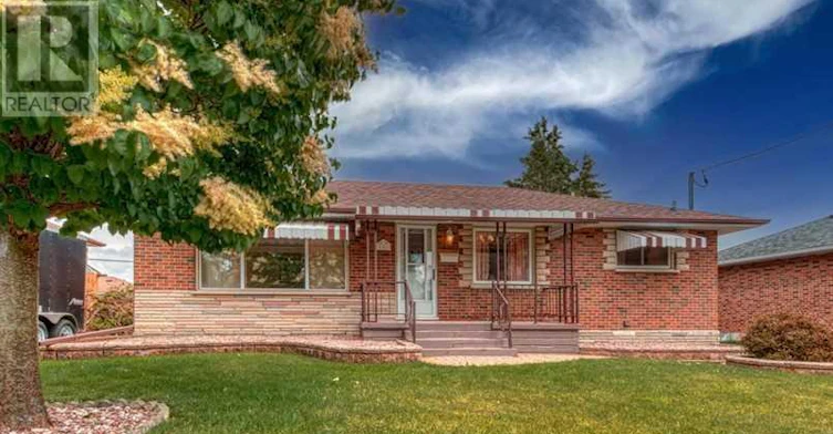 581 Gibbons Street, Oshawa, ON, L1J 4Z7