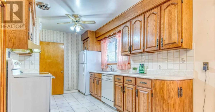 581 Gibbons Street, Oshawa, ON, L1J 4Z7 - 6