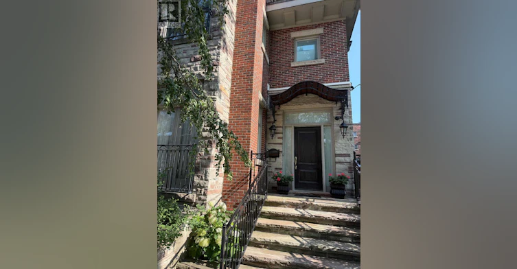 49 Montclair Avenue, Toronto, ON, M5P 1P5