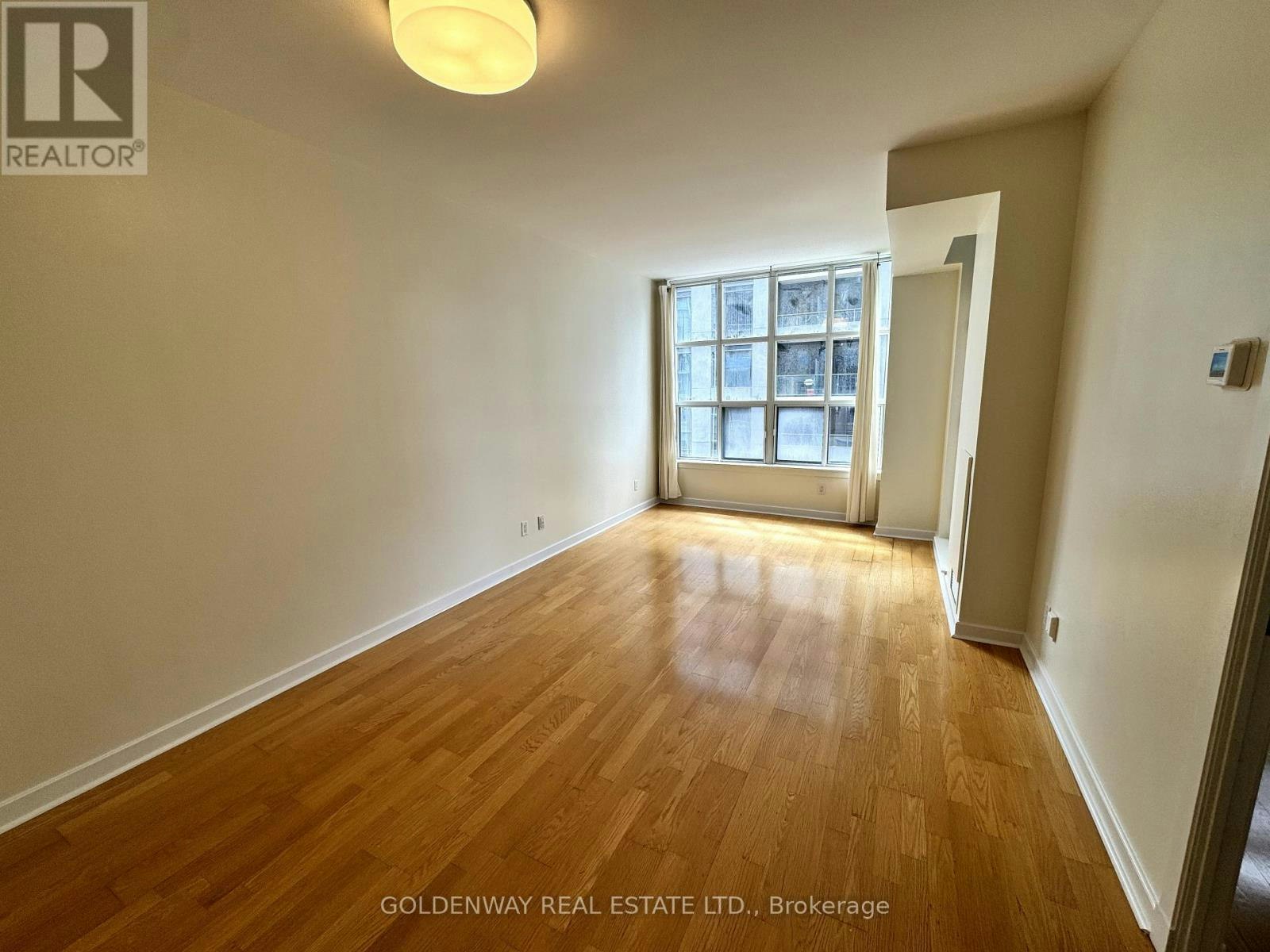 921-438 Richmond Street W, Toronto, ON, M5V 3S6 - 3