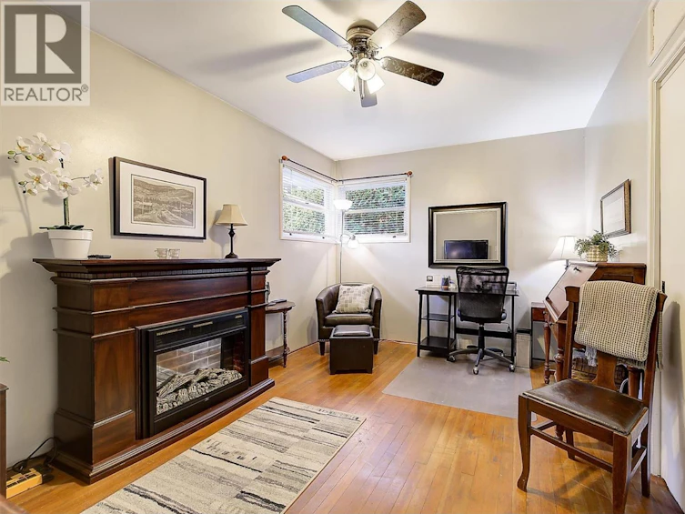 1040 Laurier Avenue, Kelowna, BC, V1Y 6B1 - 12