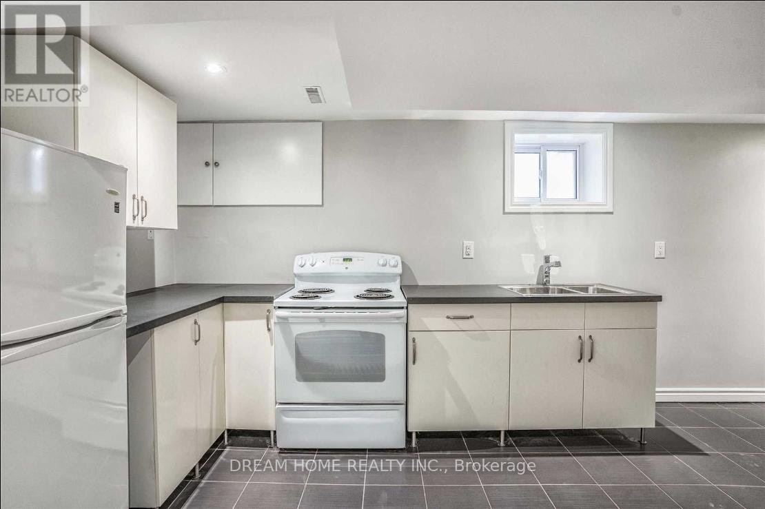 BASEMEN-401 Crawford Street, Toronto, ON, M6J 2W1 - 6