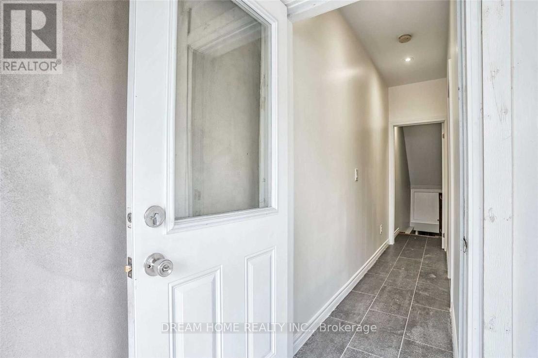 BASEMEN-401 Crawford Street, Toronto, ON, M6J 2W1 - 3