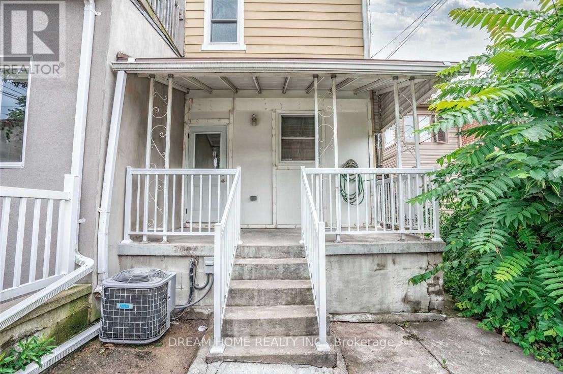 BASEMEN-401 Crawford Street, Toronto, ON, M6J 2W1 - 2