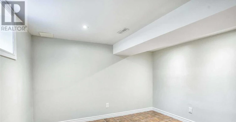 BASEMEN-401 Crawford Street, Toronto, ON, M6J 2W1 - 8