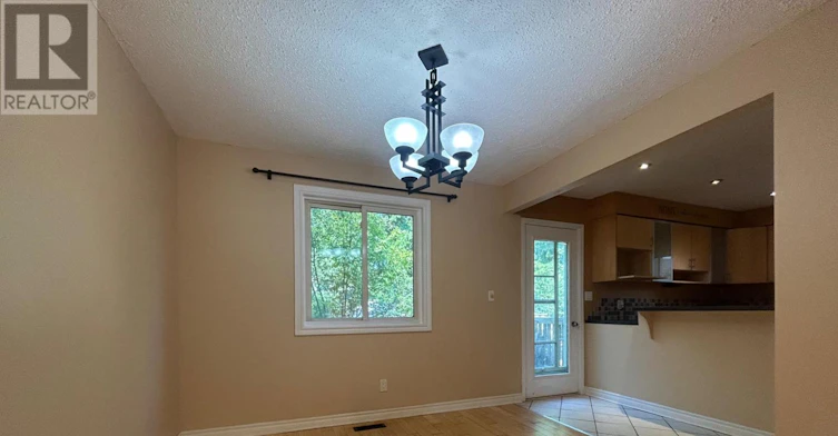 67 Walmer Gardens, London, ON, N6G 4H5 - 13