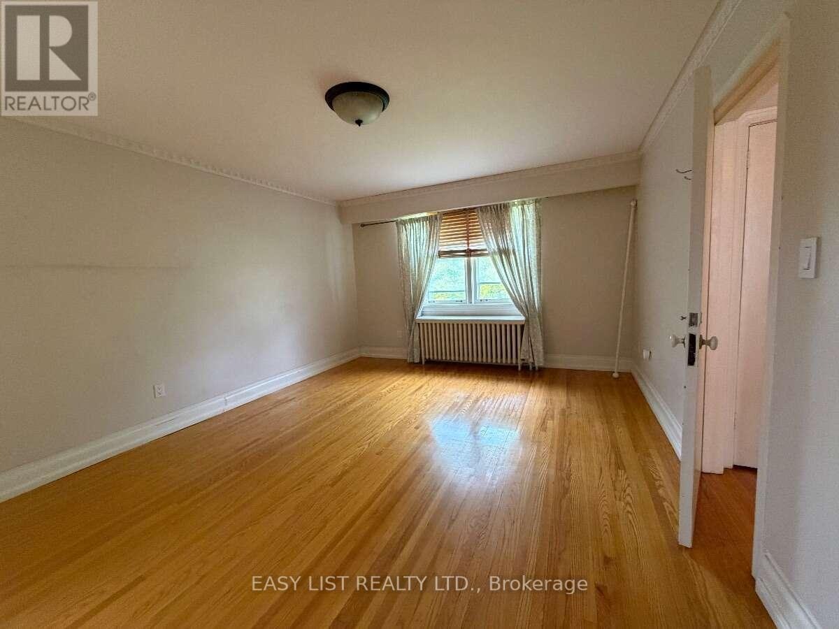 205 Ridley Boulevard, Toronto, ON, M5M 3M4 - 37