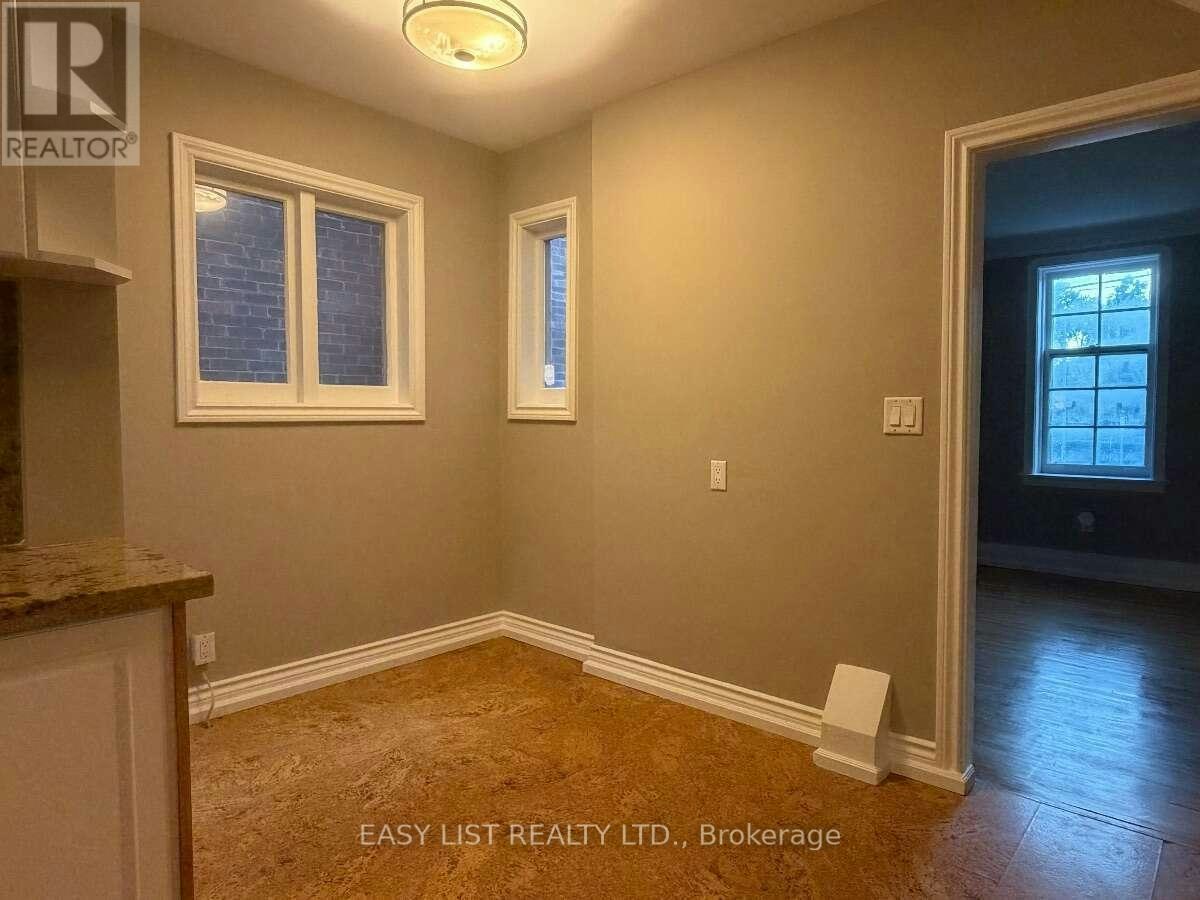205 Ridley Boulevard, Toronto, ON, M5M 3M4 - 19