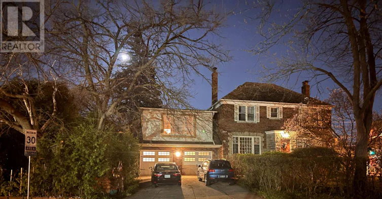 205 Ridley Boulevard, Toronto, ON, M5M 3M4 - 5