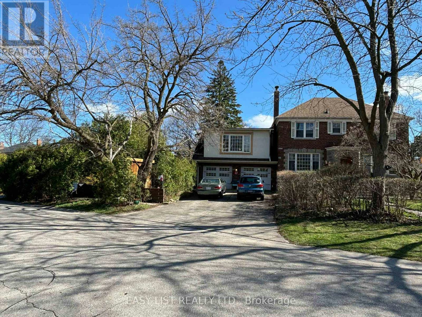 205 Ridley Boulevard, Toronto, ON, M5M 3M4 - 2
