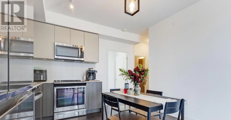 319-100 Eagle Rock Way, Vaughan, ON, L6A 5B9 - 24