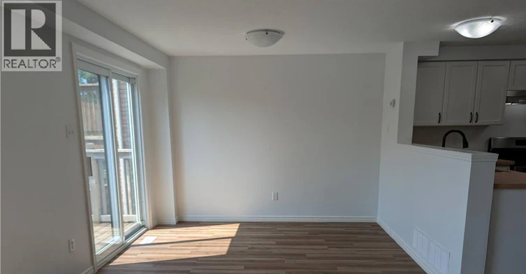 699 Laurelwood Drive, Waterloo, ON, N2V 2T8 - 7