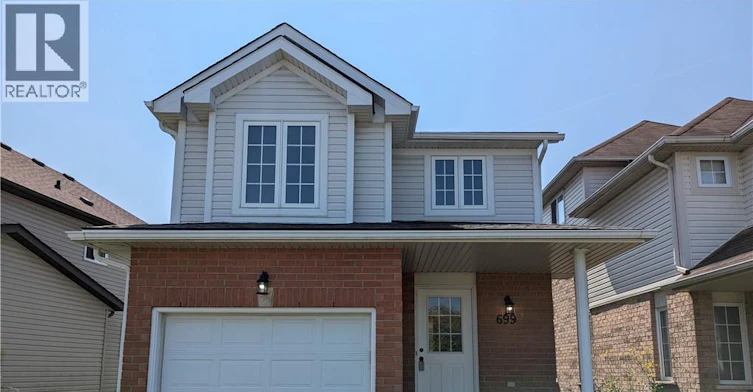 699 Laurelwood Drive, Waterloo, ON, N2V 2T8