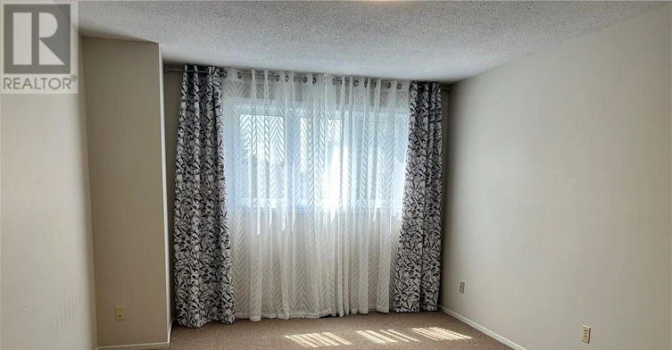 6417 Loire Drive, Ottawa, ON, K1C 3H1 - 16