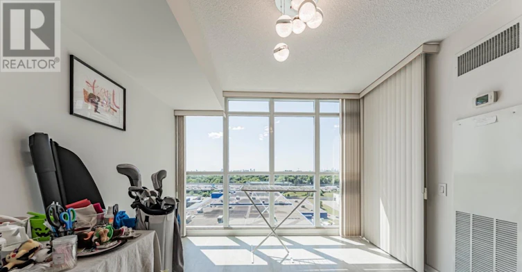 1523-19 Singer Court, Toronto, ON, M2K 0B2 - 4