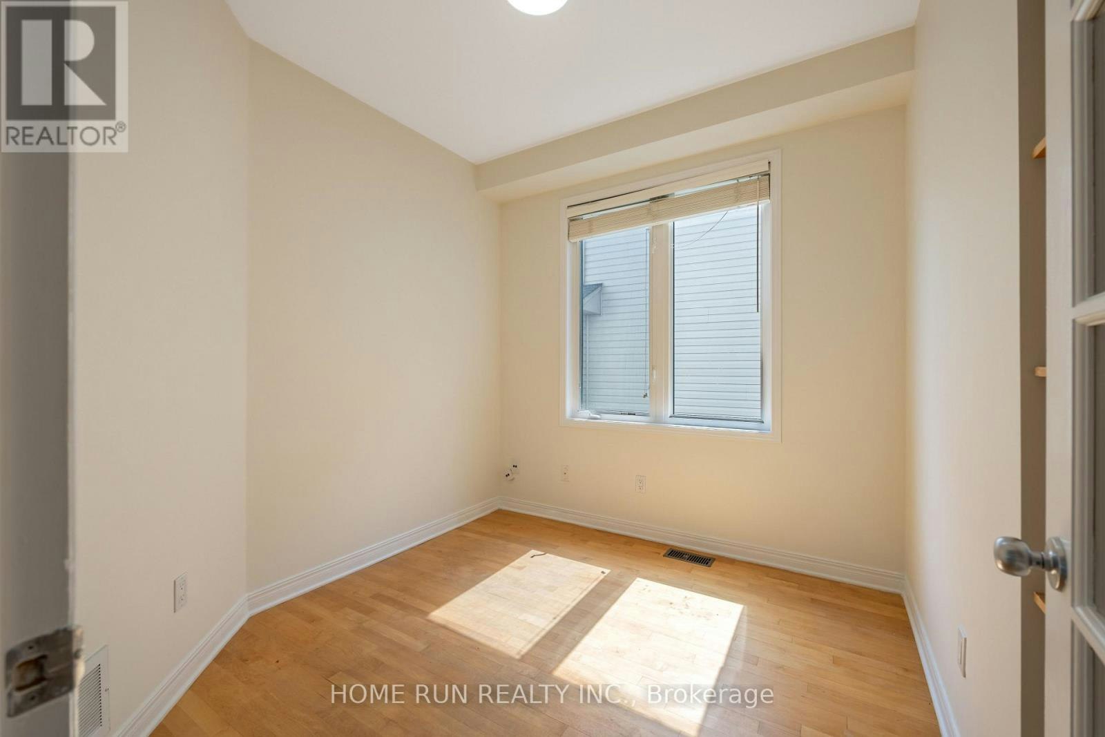 281 Goldridge Drive, Ottawa, ON, K2T 1H4 - 11