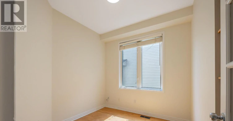 281 Goldridge Drive, Ottawa, ON, K2T 1H4 - 11