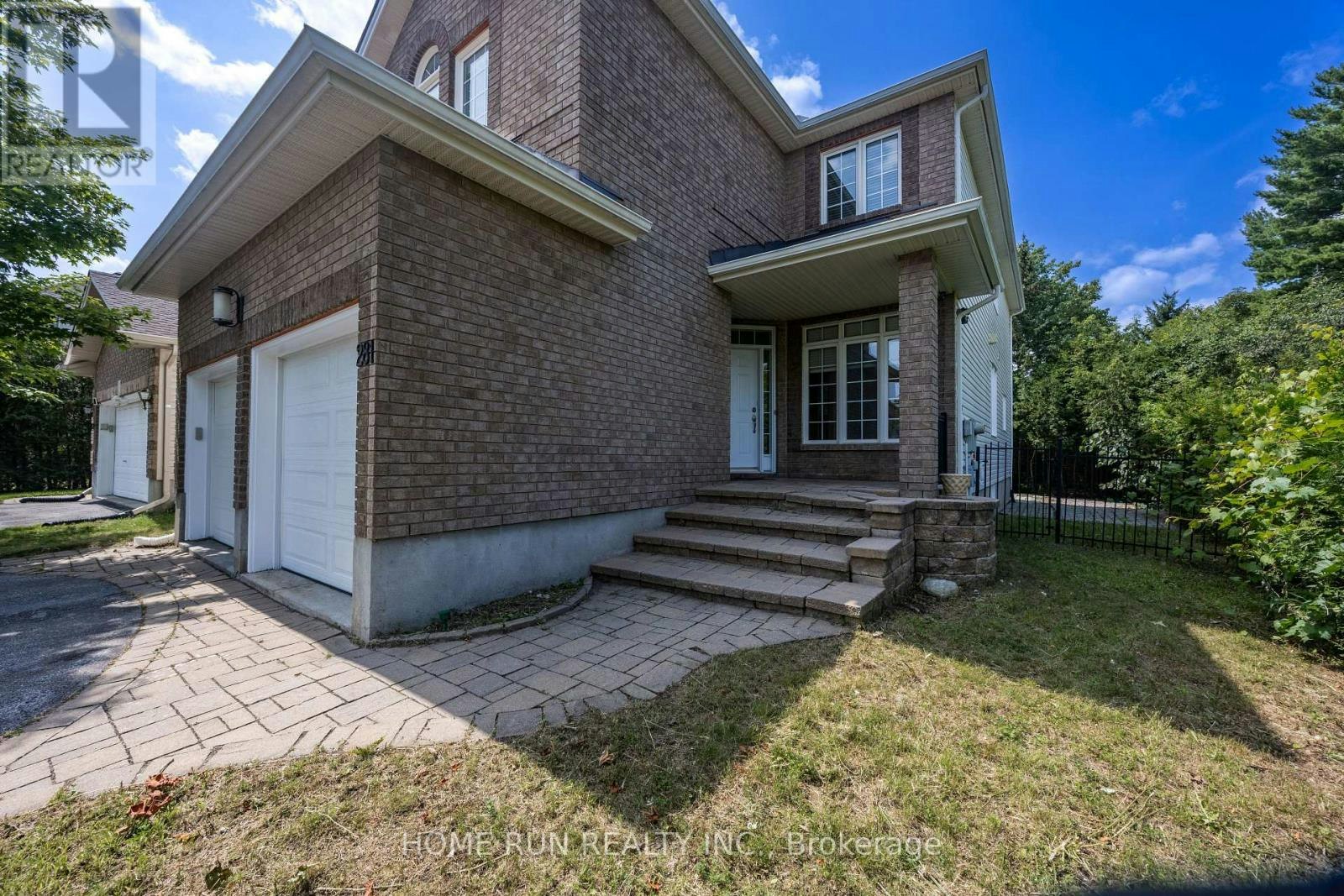 281 Goldridge Drive, Ottawa, ON, K2T 1H4 - 2