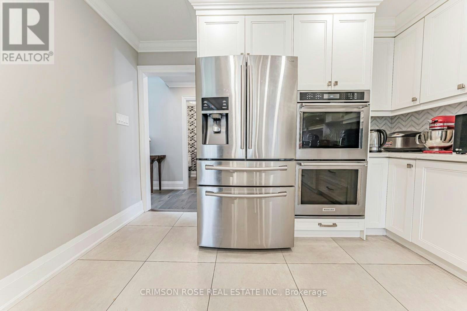 UPPER HALF-1588 Stationmaster Lane, Oakville, ON, L6M 3A9 - 13