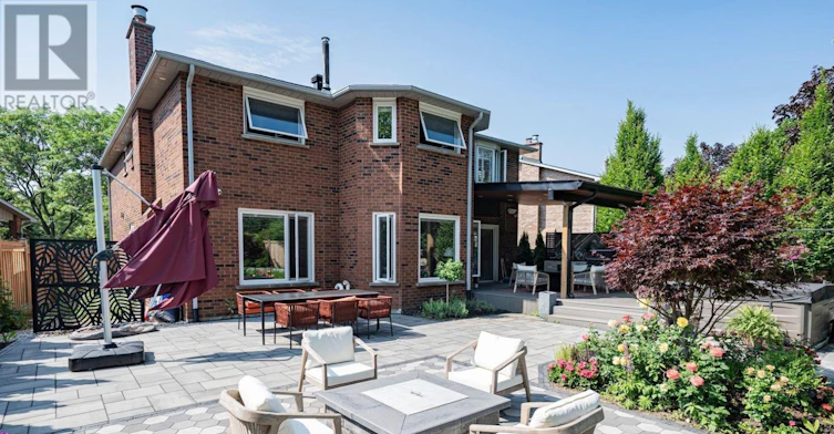 UPPER HALF-1588 Stationmaster Lane, Oakville, ON, L6M 3A9 - 31