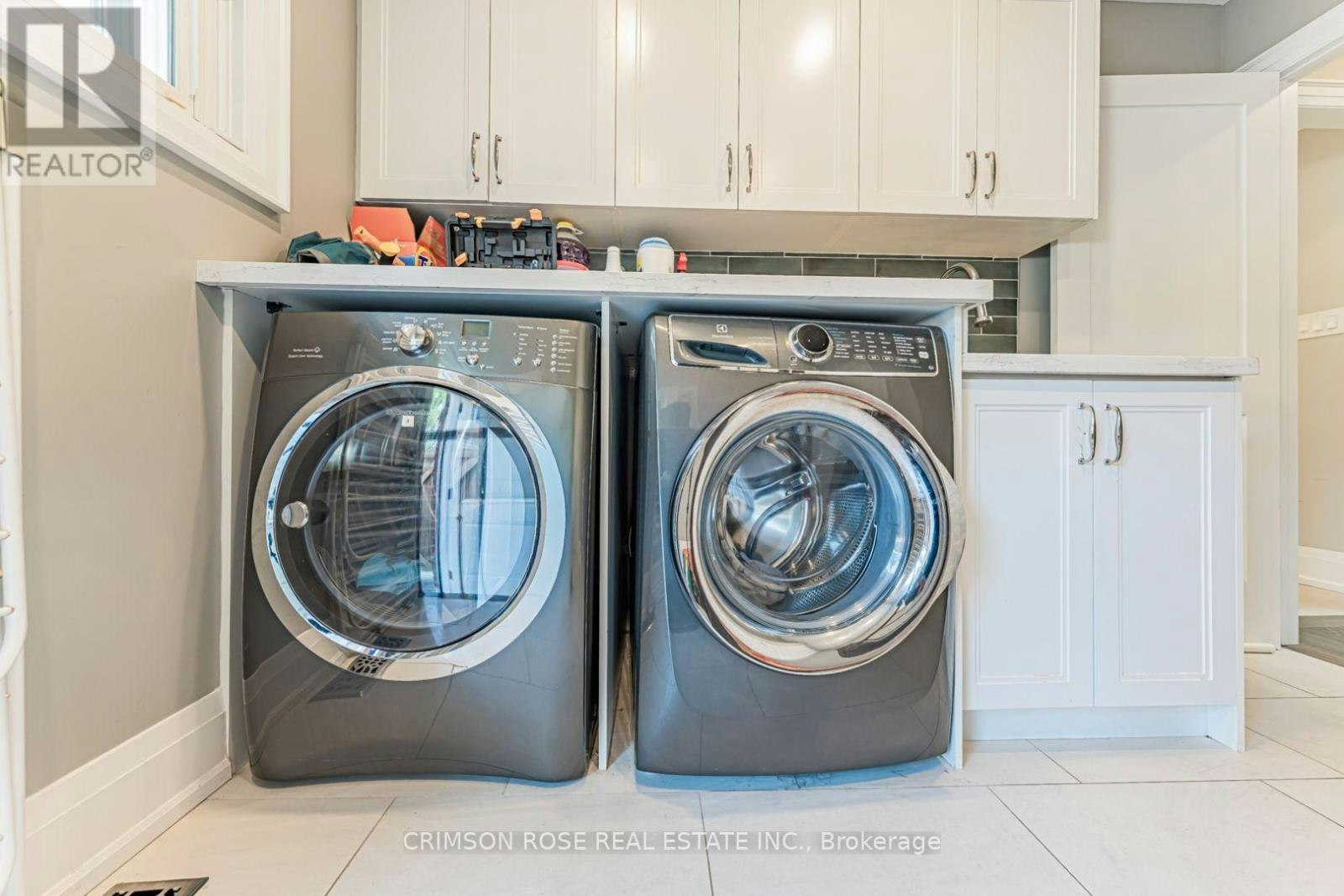 UPPER HALF-1588 Stationmaster Lane, Oakville, ON, L6M 3A9 - 18