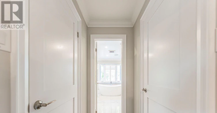 UPPER HALF-1588 Stationmaster Lane, Oakville, ON, L6M 3A9 - 21