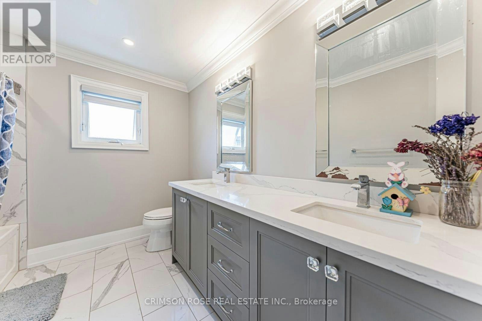 UPPER HALF-1588 Stationmaster Lane, Oakville, ON, L6M 3A9 - 27