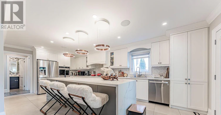 UPPER HALF-1588 Stationmaster Lane, Oakville, ON, L6M 3A9 - 12
