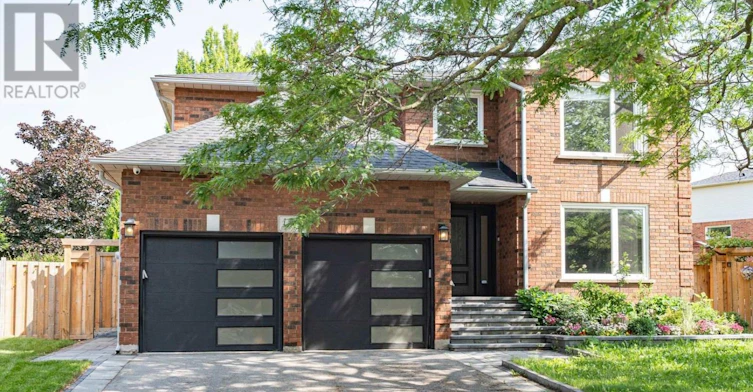 UPPER HALF-1588 Stationmaster Lane, Oakville, ON, L6M 3A9 - 2
