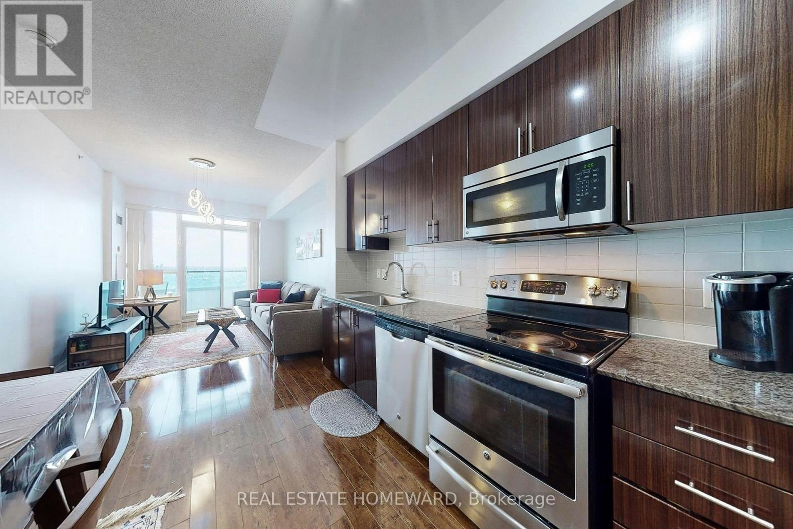 2430-7161 Yonge Street, Vaughan, ON, L3T 0C8 - 14