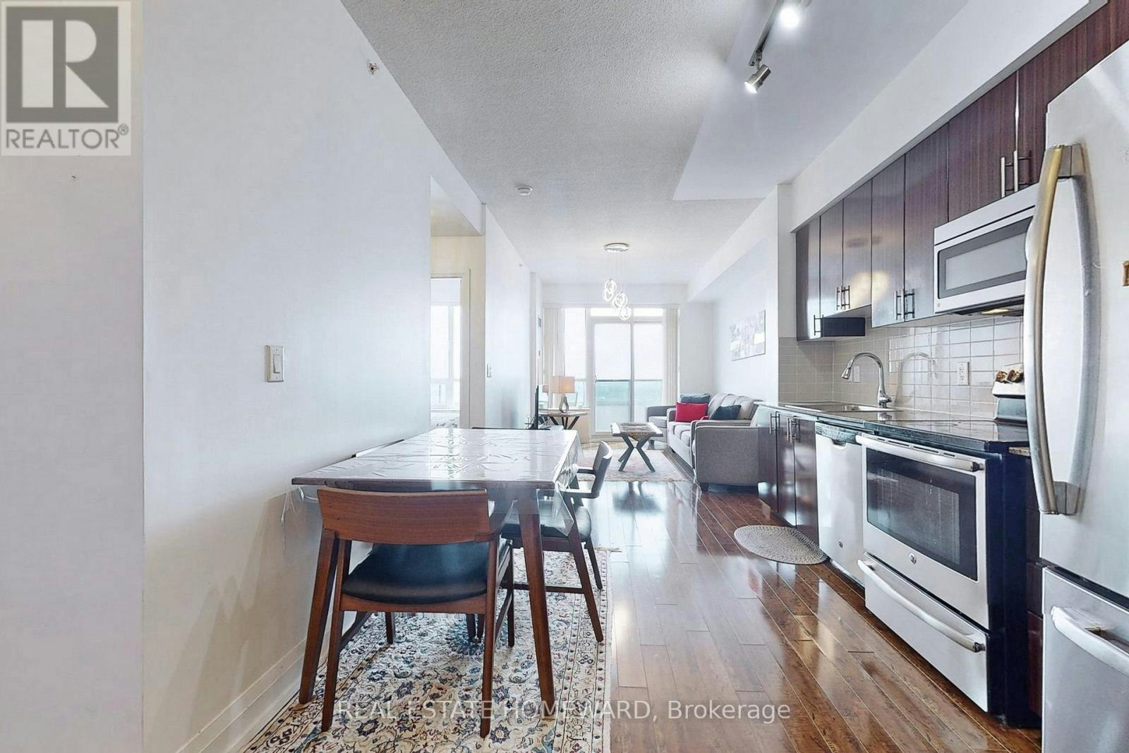 2430-7161 Yonge Street, Vaughan, ON, L3T 0C8 - 15